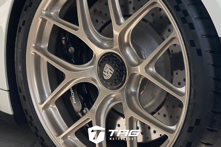 992 GT3 Touring on HRE R161 LW Wheels