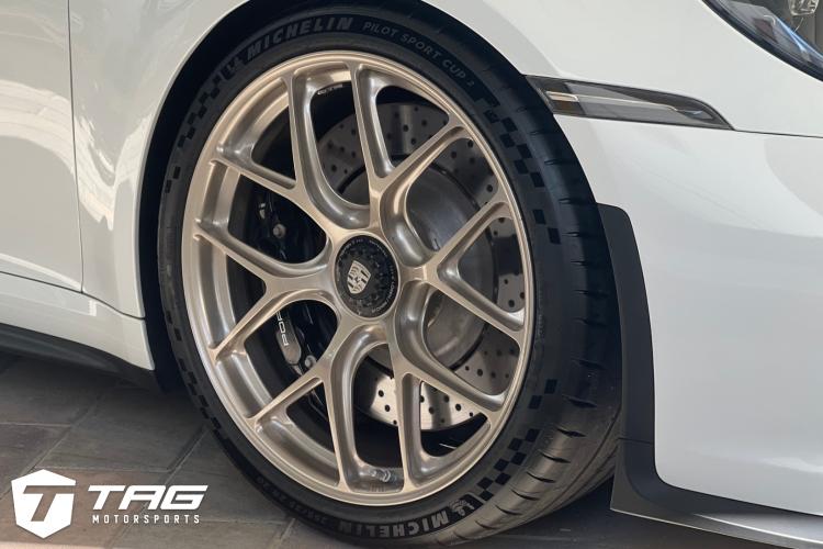 992 GT3 Touring on HRE R161 LW Wheels