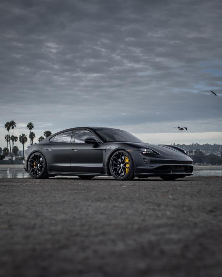 Taycan Turbo S on HRE P201 Wheels