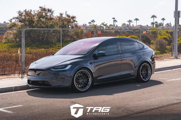 Model X Plaid on ANRKY AN39 Wheels