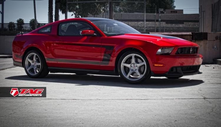 14' BOSS 302 MUSTANG ON 19