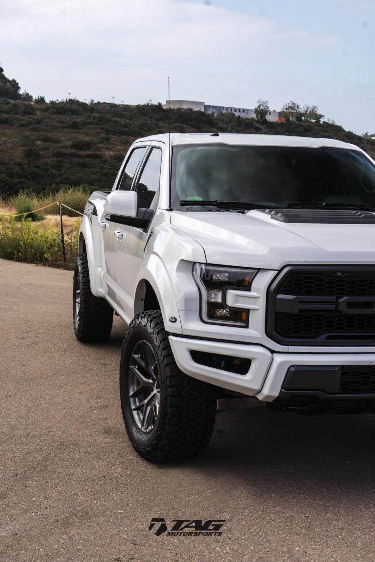trucks like ford raptor on Gallery Album View